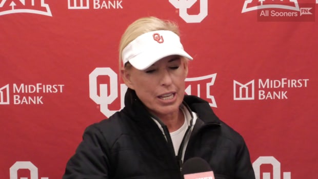 Patty Gasso, Kinzie Hansen and Alynah Torres Postgame Interview